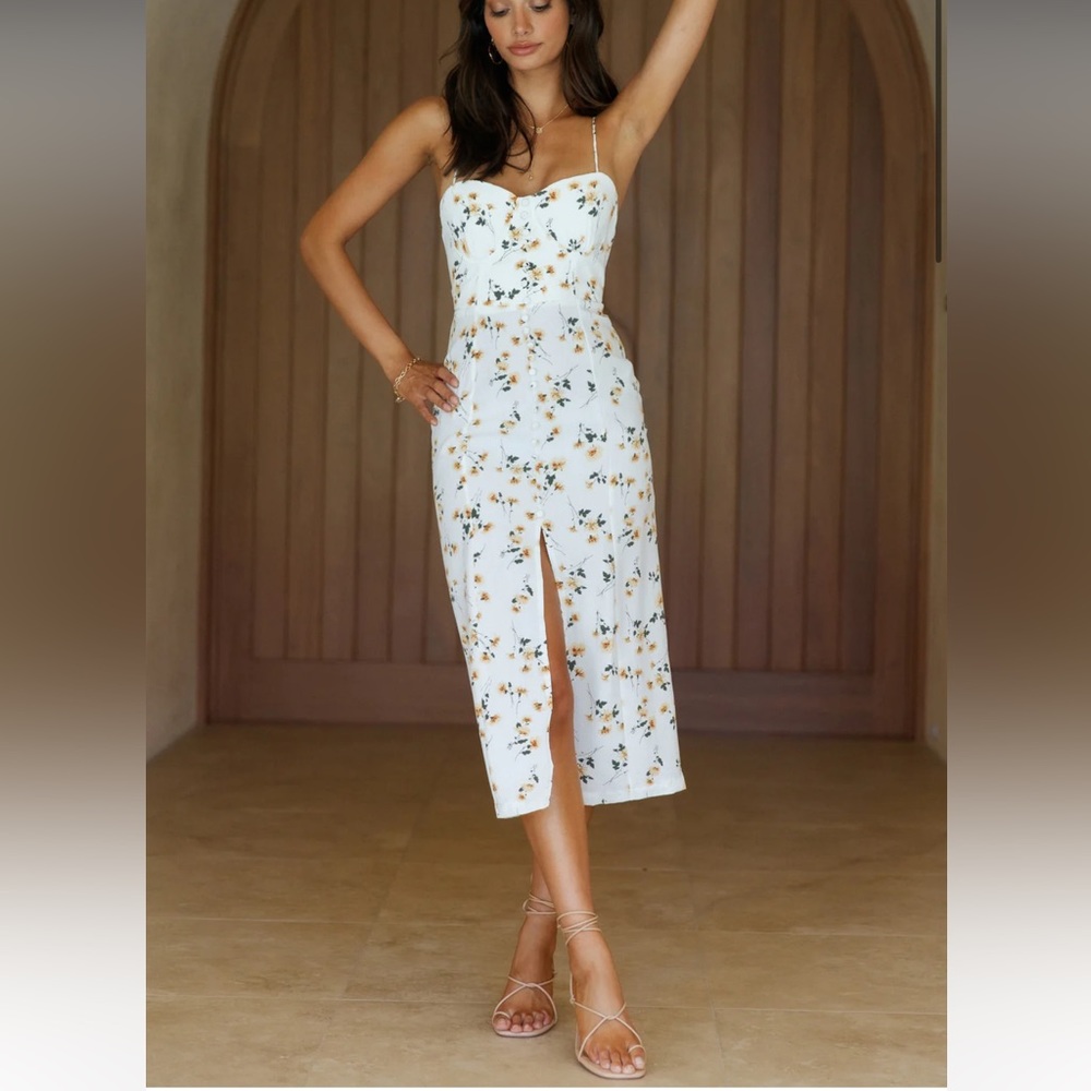 MOMENTS IN PARADISE MIDI DRESS